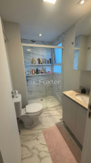 Image 31 - 1037182