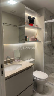 Image 33 - 1037182