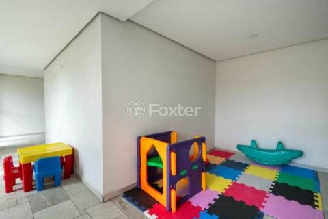 Image 36 - 1037196