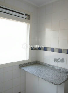 Image 9 - 1037206