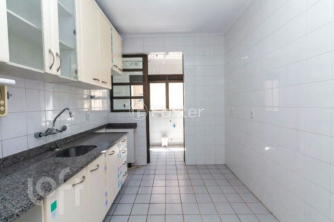 Image 3 - 1037224