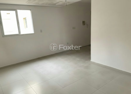 Image 4 - 1037246