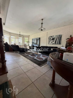 Image 2 - 1037249