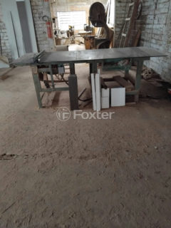 Image 2 - 1037255