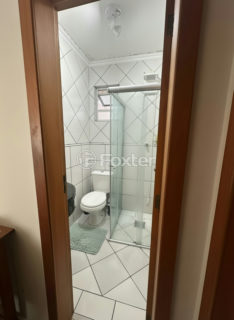 Image 4 - 1037264