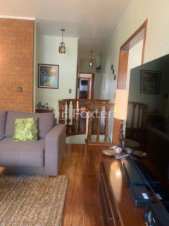 Image 25 - 1037277