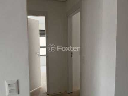 Image 3 - 1037316