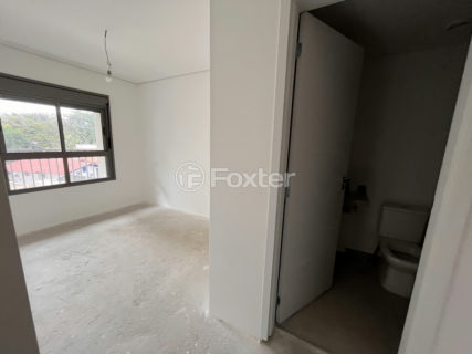 Image 7 - 1037316