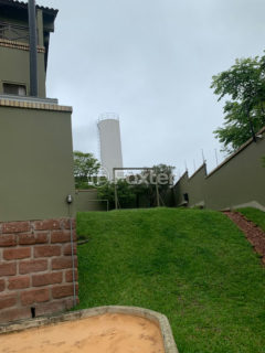 Image 30 - 1037323