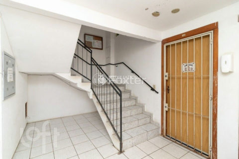 Image 22 - 1037332