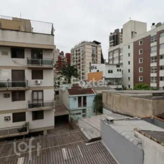 Image 37 - 1037334