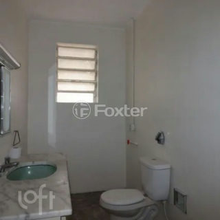 Image 30 - 1037334