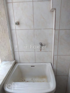 Image 10 - 1037360