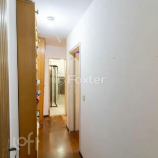 Image 2 - 1037363
