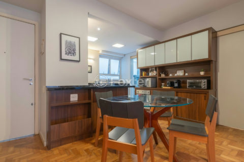 Image 37 - 1037365