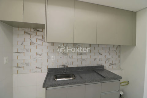 Image 4 - 1037368