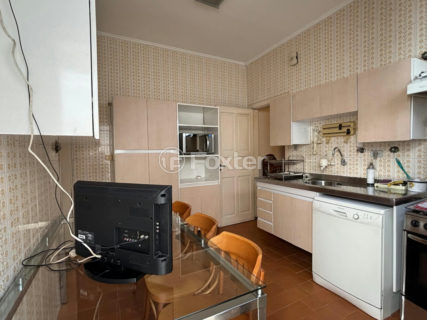 Image 7 - 1037370