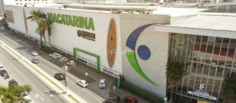 Image 9 - 1037390