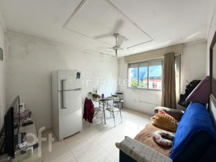 Image 11 - 1037394