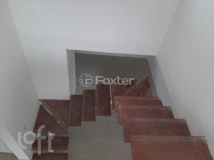 Image 30 - 1037396
