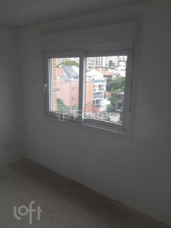 Image 6 - 1037396