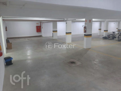 Image 7 - 1037396