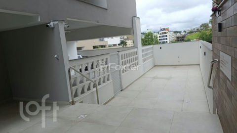 Image 58 - 1037413