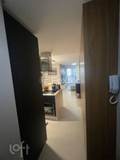 Image 13 - 1037413