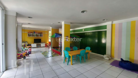 Image 1 - 1037417