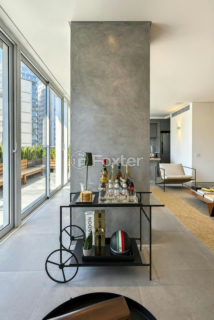 Image 7 - 1037418