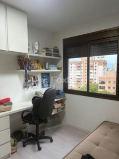 Image 5 - 1037425