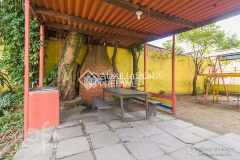 Image 20 - 1037428