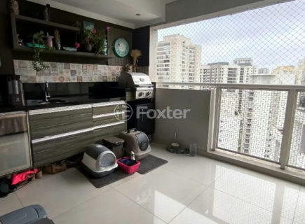 Image 7 - 1037430