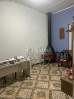 Image 11 - 1037432