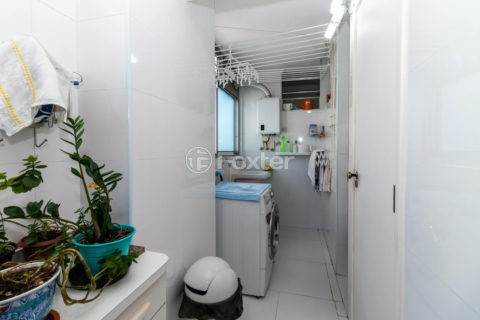 Image 50 - 1037444