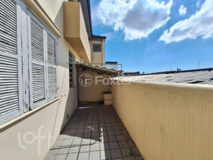 Image 33 - 1037477