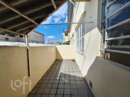 Image 32 - 1037477