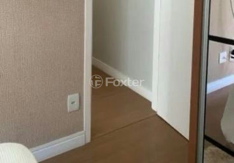 Image 7 - 1037480