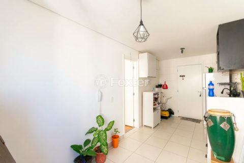 Image 4 - 1037488