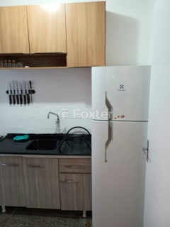 Image 2 - 1037491