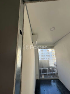 Image 7 - 1037528
