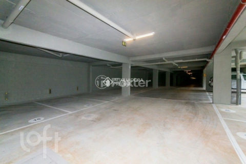 Image 50 - 1037549