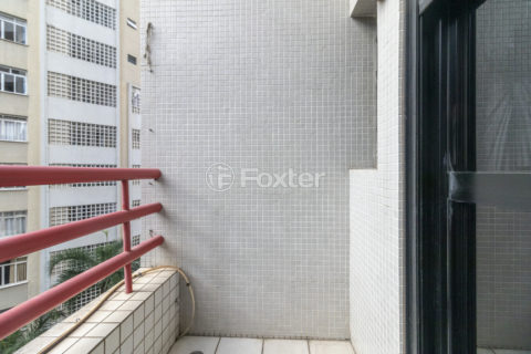 Image 28 - 1037646