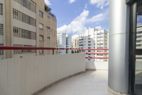 Image 5 - 1037646