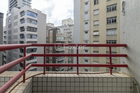 Image 29 - 1037646