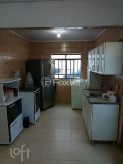 Image 4 - 1037657