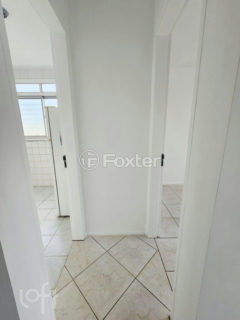Image 3 - 1037664