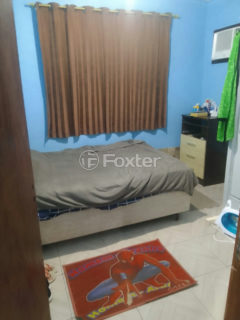 Image 4 - 1037674