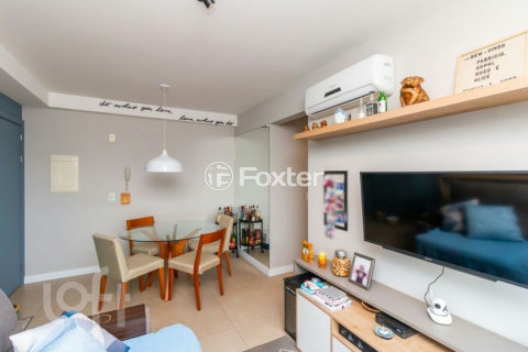 Image 4 - 1037683