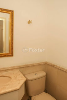 Image 34 - 1037685
